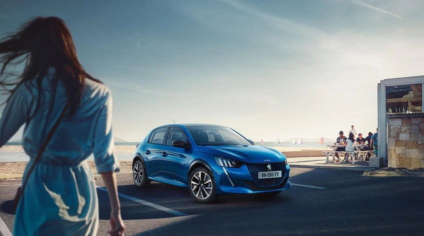 PEUGEOT 208 : THE POWER OF CHOICE